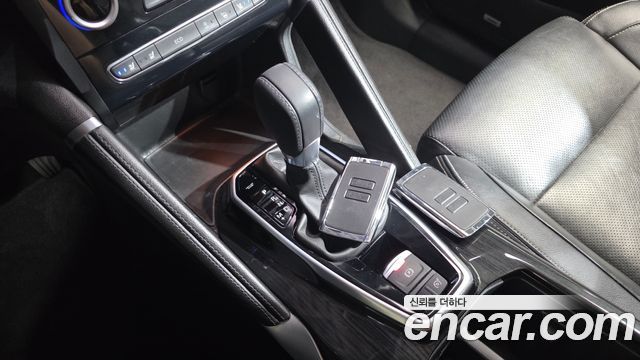Renault Korea QM6 2017 — photo 12