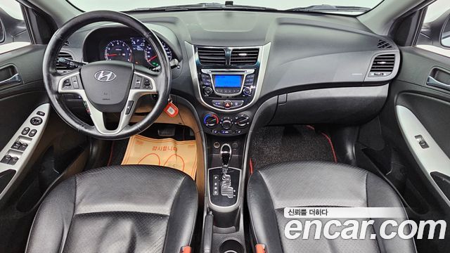 Hyundai Accent 2014 — photo 10