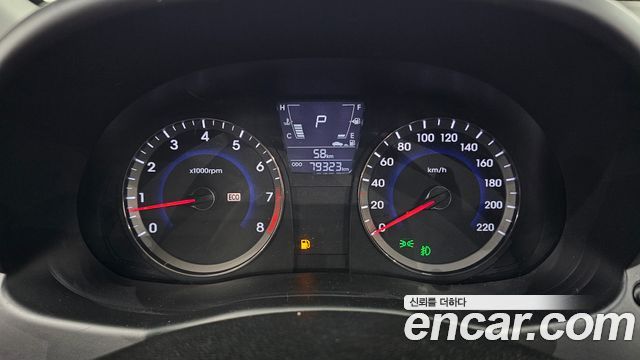 Hyundai Accent 2014 — photo 11