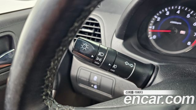 Hyundai Accent 2014 — photo 27