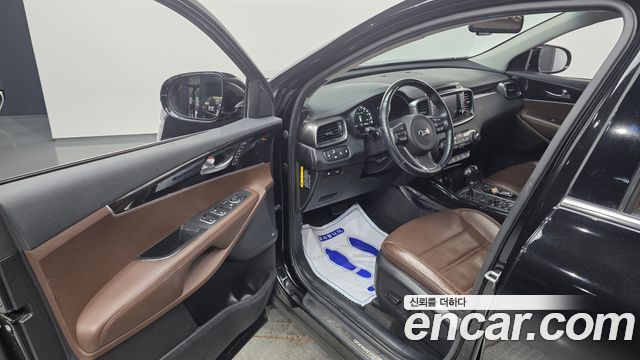 Kia Sorento 2016 — photo 10