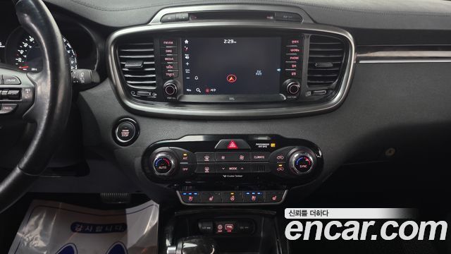 Kia Sorento 2016 — photo 15