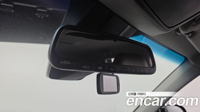 Kia Sorento 2016 — photo 17