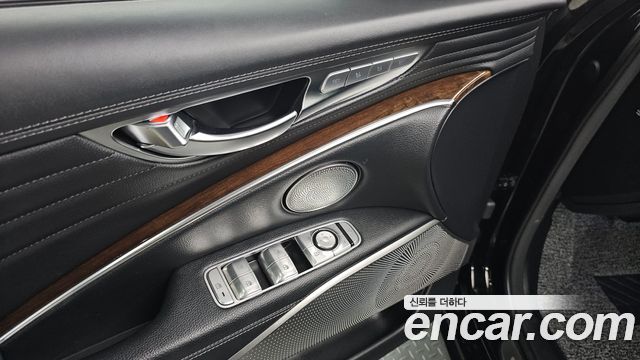 Kia K9 2021 — photo 27