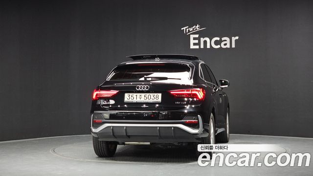 Audi Q3 2022 — photo 4
