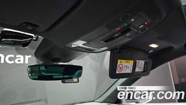 Audi Q3 2022 — photo 27