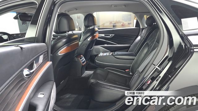 Kia K9 2019 — photo 16