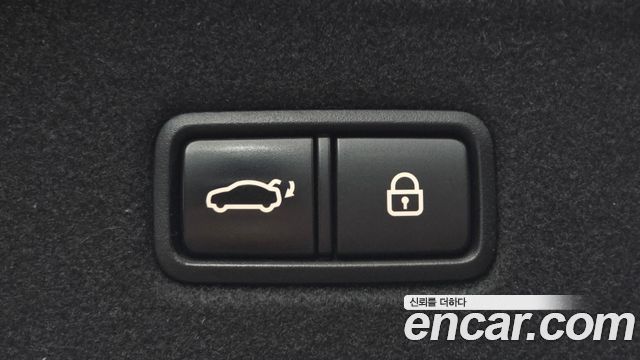 Kia K9 2019 — photo 32