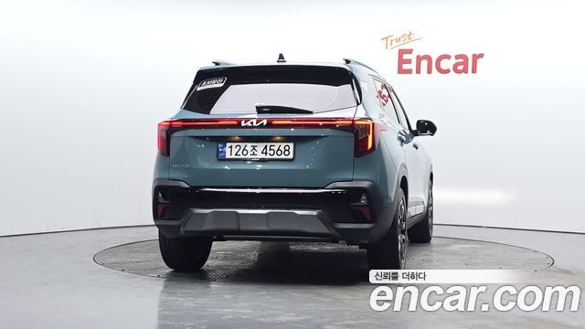 Kia Seltos 2023 — photo 4