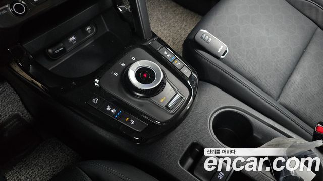 Kia Seltos 2023 — photo 12