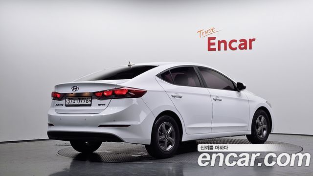Hyundai AVANTE 2016 — photo 2
