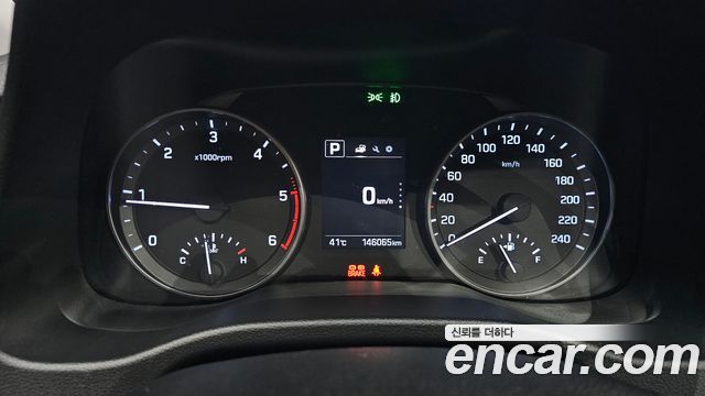 Hyundai AVANTE 2016 — photo 8