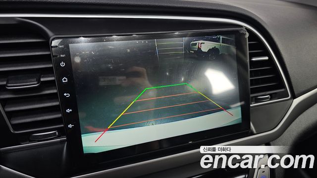 Hyundai AVANTE 2016 — photo 15