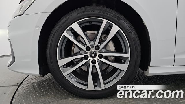 Audi A6 2021 — photo 5