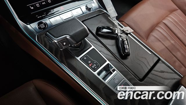 Audi A6 2021 — photo 12