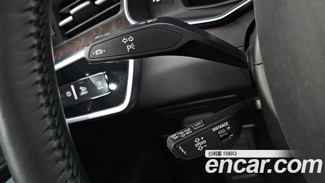 Audi A6 2021 — photo 29
