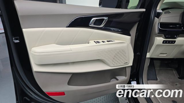 Kia Canival 2025 — photo 14