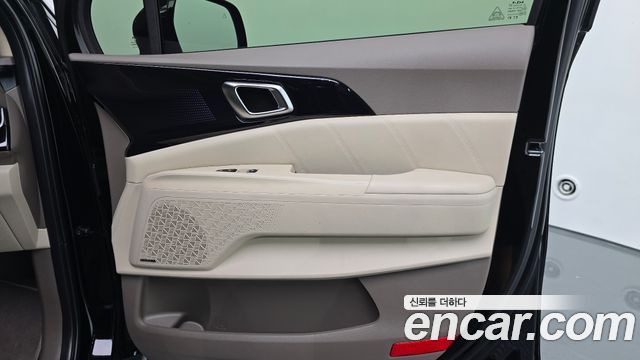 Kia Canival 2025 — photo 15