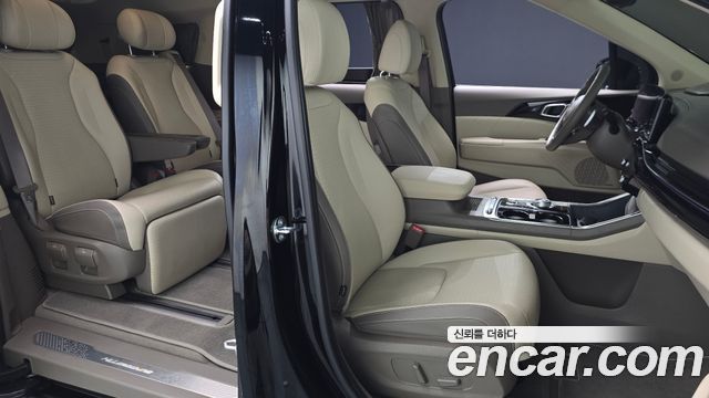 Kia Canival 2025 — photo 16