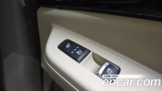 Kia Canival 2025 — photo 30