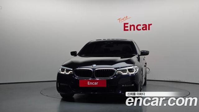 BMW 5-Series 2018 — photo 3