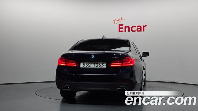 BMW 5-Series 2018 — photo 4