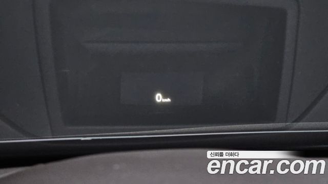 Kia K7 2016 — photo 21