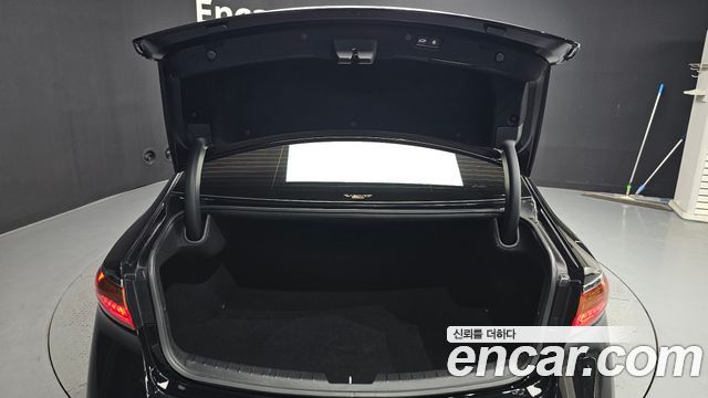 Kia K7 2016 — photo 26