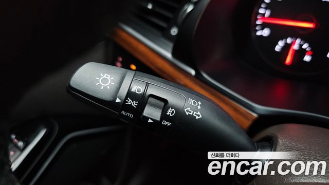 Kia K7 2016 — photo 35