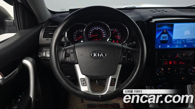 Kia Sorento 2011 — photo 19
