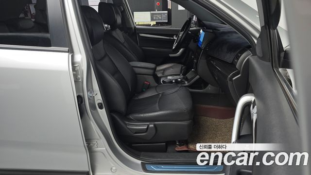 Kia Sorento 2011 — photo 16