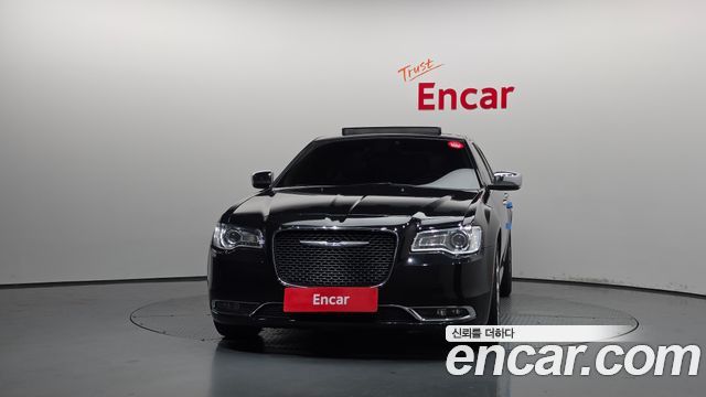 Chrysler 300C 2015 — photo 3