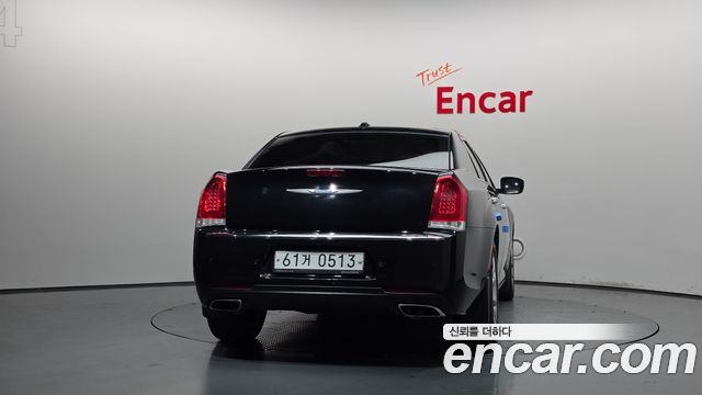 Chrysler 300C 2015 — photo 4