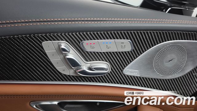 Mercedes-Benz AMG GT 2020 — photo 35
