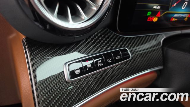 Mercedes-Benz AMG GT 2020 — photo 36