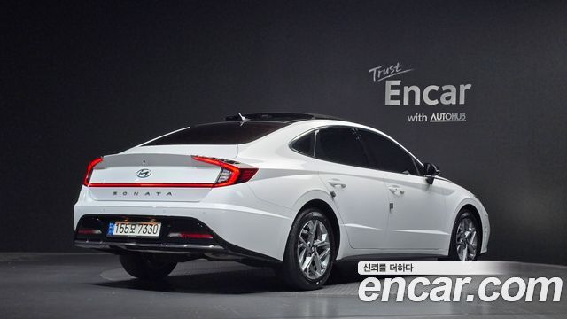 Hyundai Sonata 2023 — photo 2