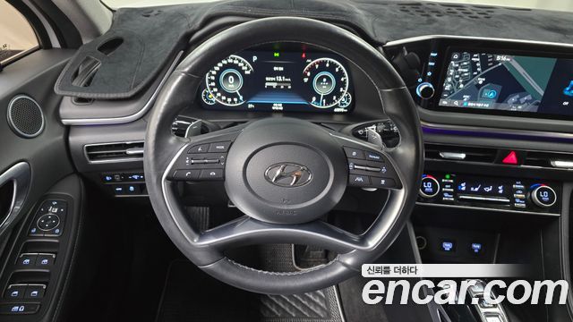 Hyundai Sonata 2023 — photo 18