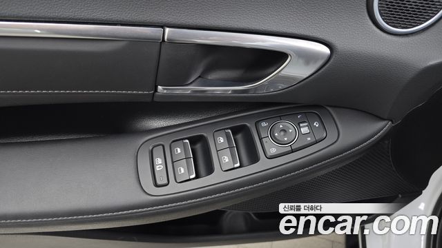 Hyundai Sonata 2023 — photo 23