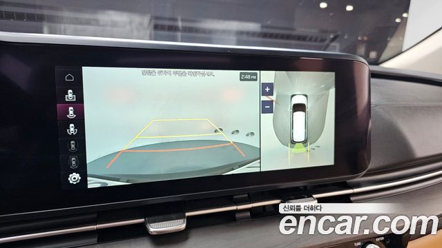 Kia Canival 2021 — photo 21