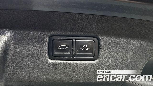 Kia Canival 2021 — photo 26
