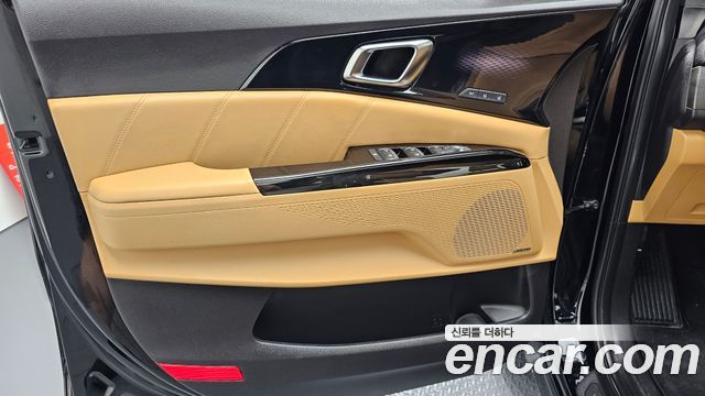 Kia Canival 2021 — photo 14