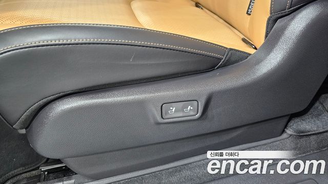 Kia Canival 2021 — photo 34