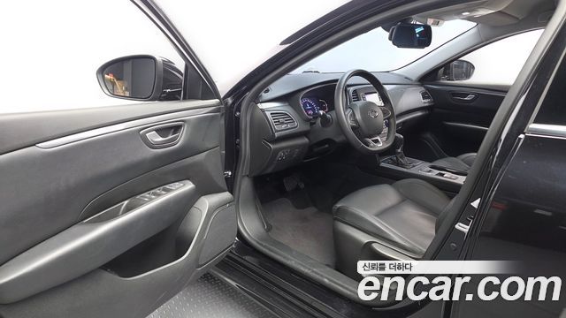 Renault Korea SM6 2022 — photo 13