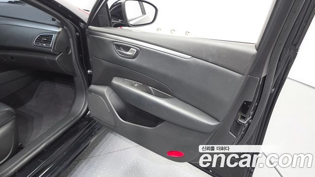 Renault Korea SM6 2022 — photo 14