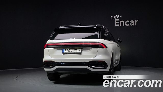 Lincoln Nautilus 2024 — photo 4