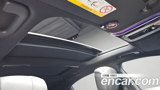 Mercedes-Benz S-Class 2022 — photo 25