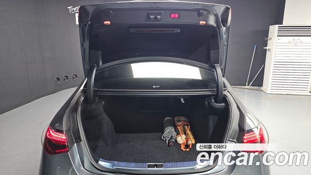 Mercedes-Benz S-Class 2022 — photo 26