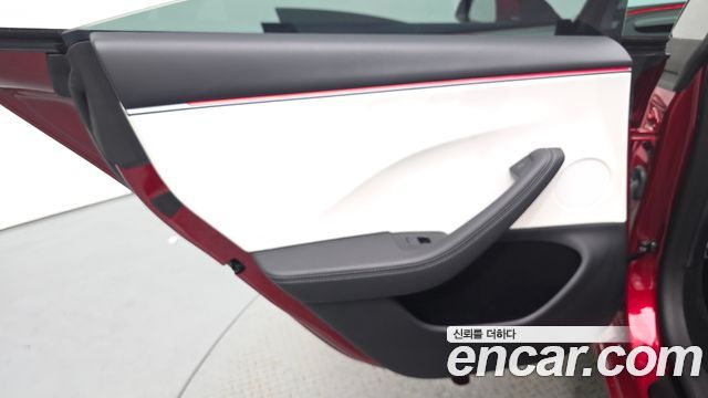 Tesla Model 3 2025 — photo 15