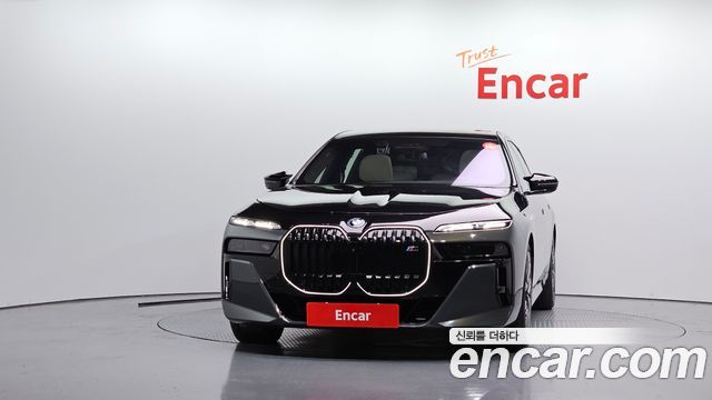 BMW i7 2025 — photo 3