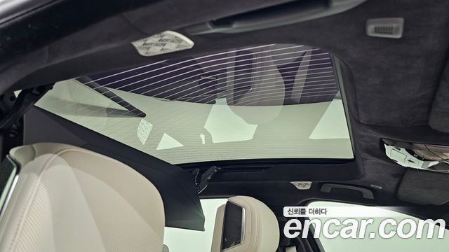 BMW i7 2025 — photo 23